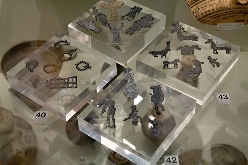 Lead_votive_figurines,_Sparta,_6th_c_BC,_UCL,_154813